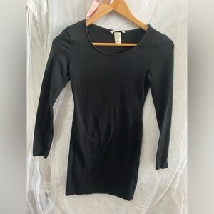 H&M Minimalist Black Long Sleeve Jersey Midi Dress - Size XS